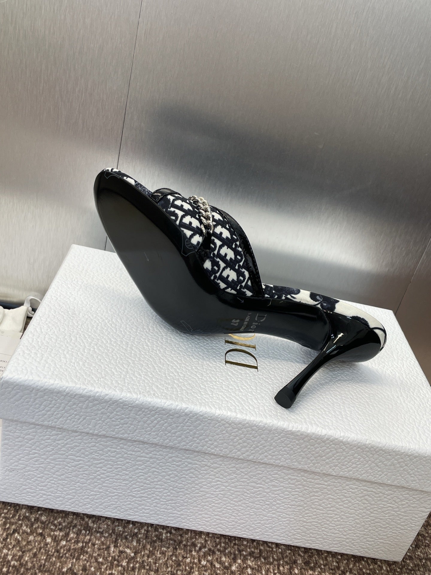 DIOR 25S HIGH HEELS PUNK 85MM IN BLACK WHITE CALFSKIN AND CANVAS